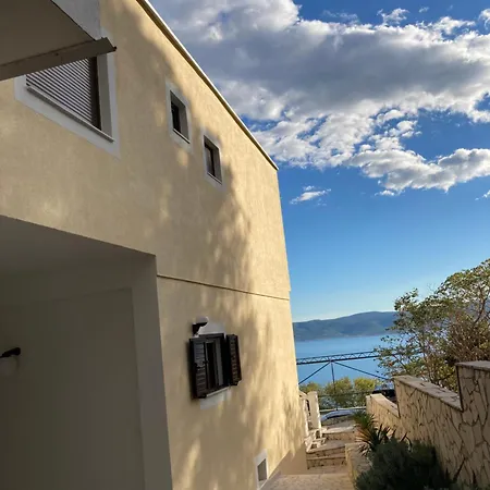 Emmi Marusici (Split-Dalmatia)